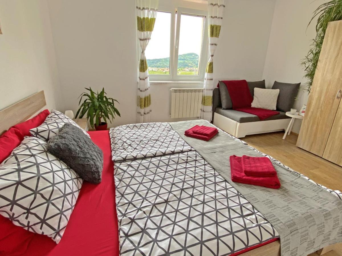 Appartement Apartma Jancic à Dobrovo Extérieur photo
